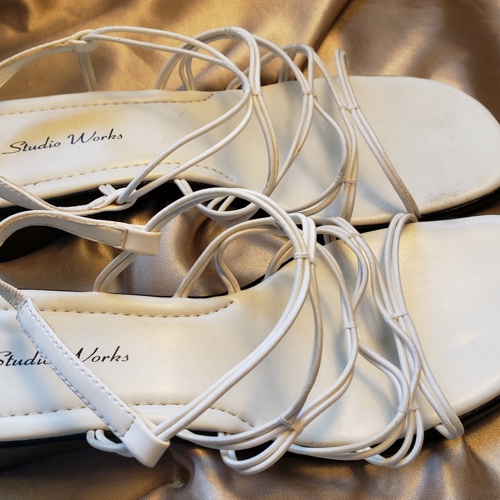sandals - Picture 2 of 3